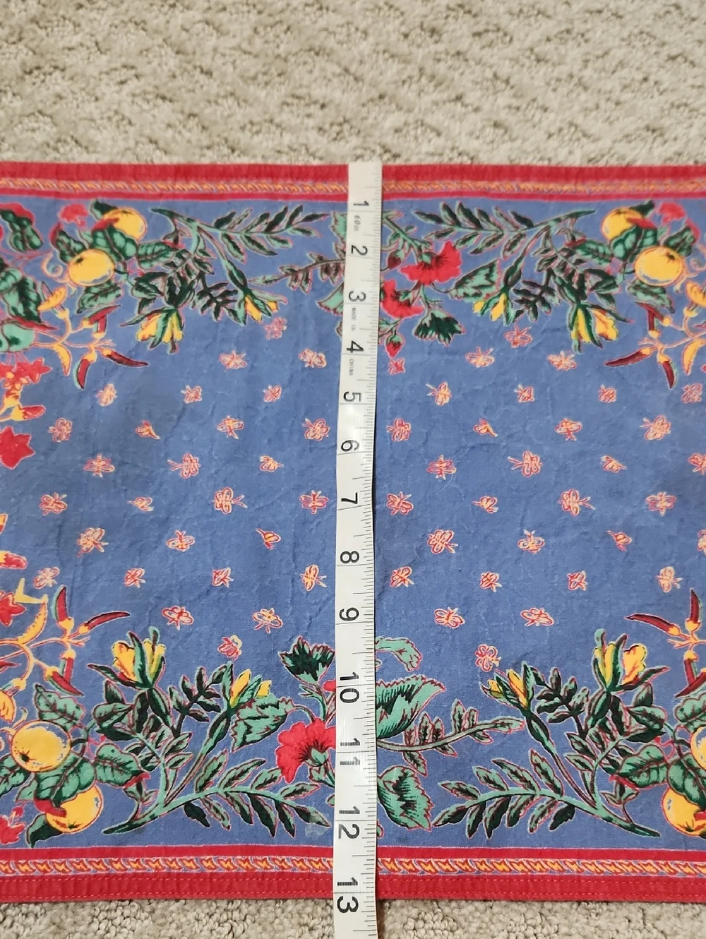 Williams Sonoma French Country Blue Fabric Placemats Set Of Four Red & Yellow